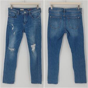 Pilcro Slim Boyfriend Crop Jeans